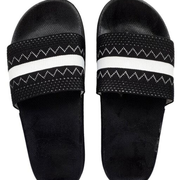meesho | Shoes | Slipper | Poshmark